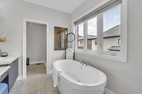 Photo 21 at 41 Marvin Avenue, GO Glenorchy, Oakville