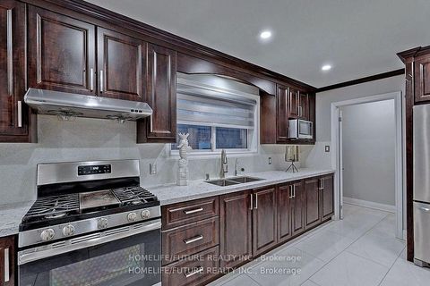 Photo 6 at 28 Skyridge Road, Morningside, Toronto