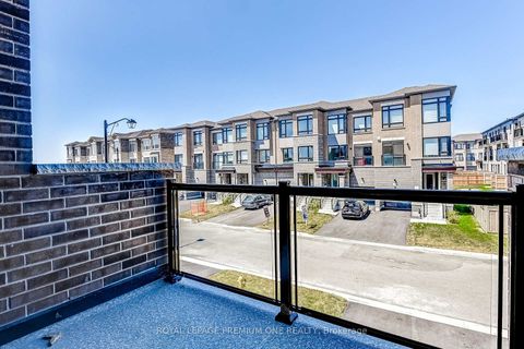 Photo 22 at 71 TENNANT Circle N, Vellore Village, Vaughan