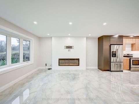 Photo 4 at 1046 Lebanon Drive, Alcona, Innisfil Photo 4 at 1046 Lebanon Drive, Alcona, Innisfil