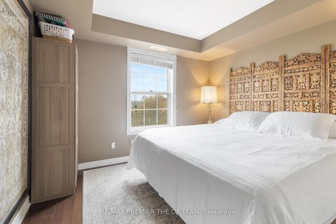 Photo 37 at 404 - 1440 Bishops Gate, GA Glen Abbey, Oakville
