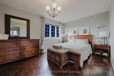 Photo 20 at 50 Beaverbrook Crescent, Rural Vaughan, Vaughan