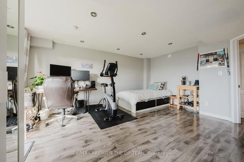 Photo 26 at 50 Beaverbrook Crescent, Rural Vaughan, Vaughan