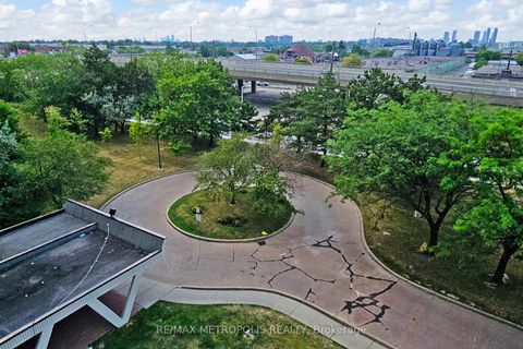 Photo 38 at 602 - 301 Prudential Drive, Dorset Park, Toronto
