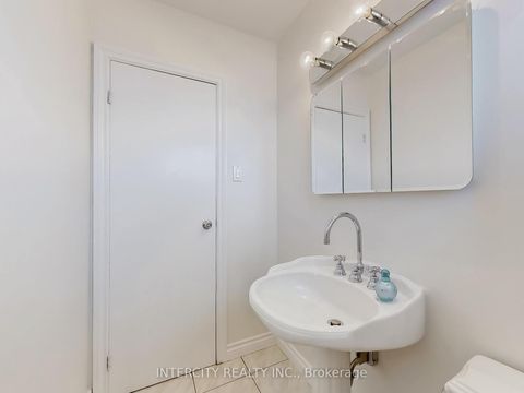 Photo 38 at 26 Donnalyn Drive, Newtonbrook West, Toronto