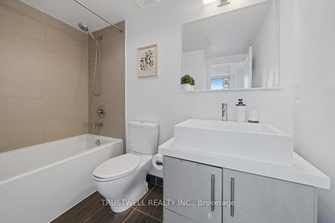 Photo 33 at 2410 - 1080 Bay Street, Bay Street Corridor, Toronto