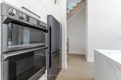 Photo 14 at 52 Exmoor Drive, Long Branch, Toronto