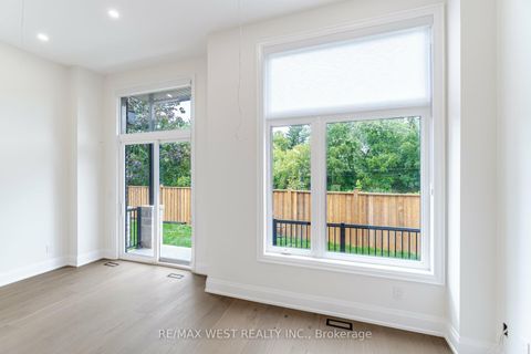Photo 19 at 52 Exmoor Drive, Long Branch, Toronto
