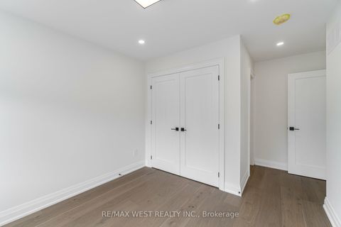 Photo 31 at 52 Exmoor Drive, Long Branch, Toronto