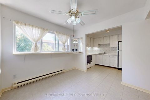 Photo 13 at 71 Jenny Wren Way, Hillcrest Village, Toronto