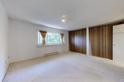 Photo 16 at 71 Jenny Wren Way, Hillcrest Village, Toronto