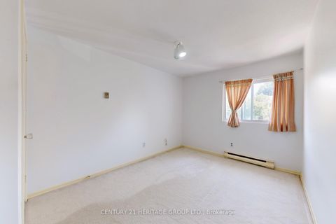 Photo 20 at 71 Jenny Wren Way, Hillcrest Village, Toronto