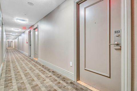 Photo 7 at 933 - 60 Heintzman Street, Junction Area, Toronto