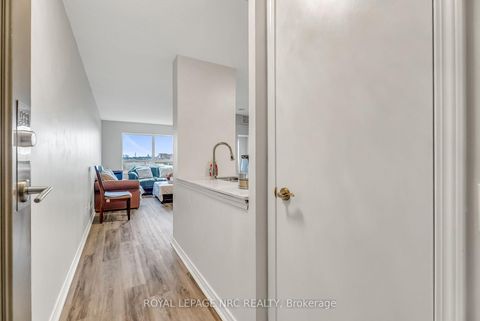 Photo 8 at 933 - 60 Heintzman Street, Junction Area, Toronto