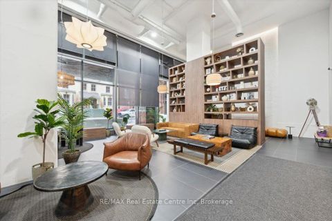 Photo 3 at 4005 - 21 Widmer Street, Waterfront Communities C1, Toronto