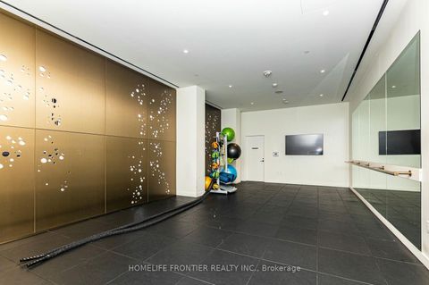 Photo 17 at 1603 - 39 Roehampton Avenue, Mount Pleasant West, Toronto