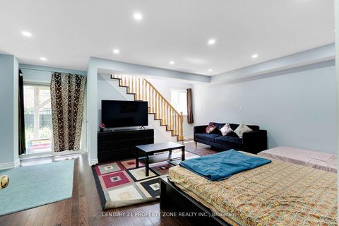 Photo 7 at 28 Seminoff Street, Birchmount, Toronto