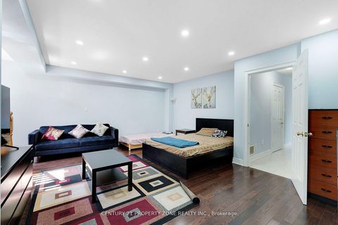 Photo 8 at 28 Seminoff Street, Birchmount, Toronto