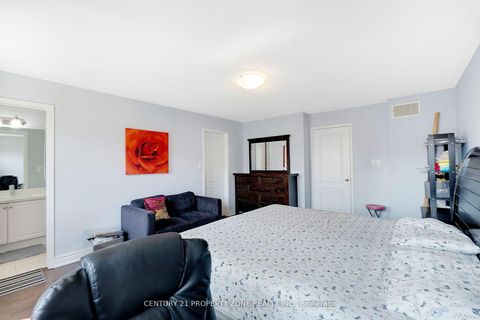 Photo 22 at 28 Seminoff Street, Birchmount, Toronto