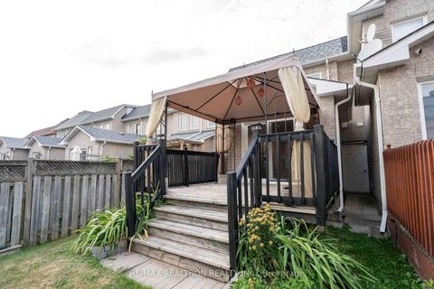 Photo 16 at 80 Ruby Crescent, Rouge Woods, Richmond Hill