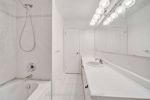 Photo 18 at 80 Ruby Crescent, Rouge Woods, Richmond Hill