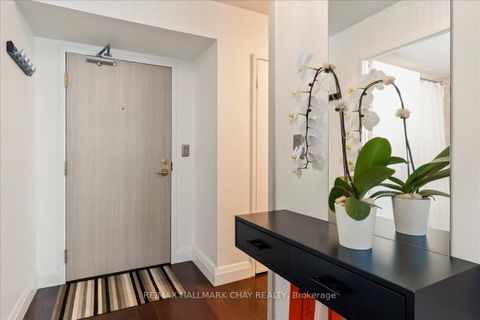 Photo 2 at 304 - 150 Dunlop Street E, Lakeshore, Barrie