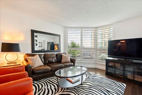 Photo 12 at 304 - 150 Dunlop Street E, Lakeshore, Barrie