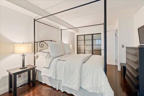Photo 17 at 304 - 150 Dunlop Street E, Lakeshore, Barrie