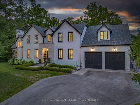 Photo 1 at 231 Wedgewood Drive, MO Morrison, Oakville