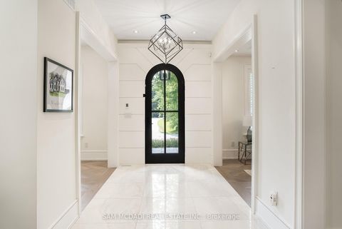 Photo 6 at 231 Wedgewood Drive, MO Morrison, Oakville