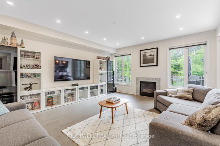 Photo 16 at 12 Vineyard Drive, Bram West, Brampton