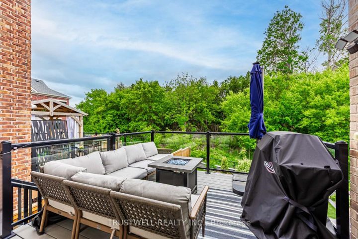 Photo 37 at 12 Vineyard Drive, Bram West, Brampton