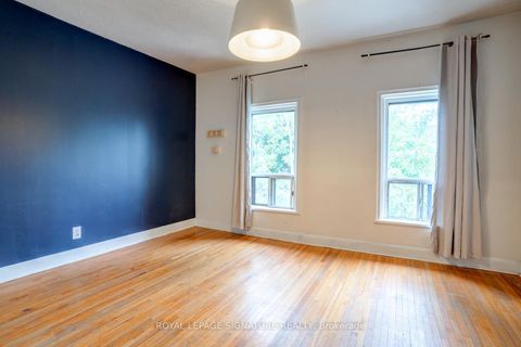 Photo 3 at 66 Euclid Avenue, Bellwoods, Toronto