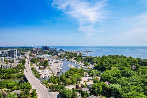 Photo 2 at 3039 Lakeshore Road W, BR Bronte, Oakville