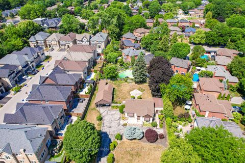 Photo 35 at 3039 Lakeshore Road W, BR Bronte, Oakville
