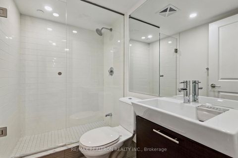 Photo 14 at 2201 - 386 Yonge Street, Bay Street Corridor, Toronto