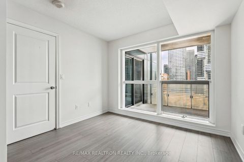 Photo 34 at 2201 - 386 Yonge Street, Bay Street Corridor, Toronto