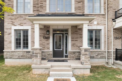 Photo 4 at 1369 Kobzar Drive, NW Northwest, Oakville
