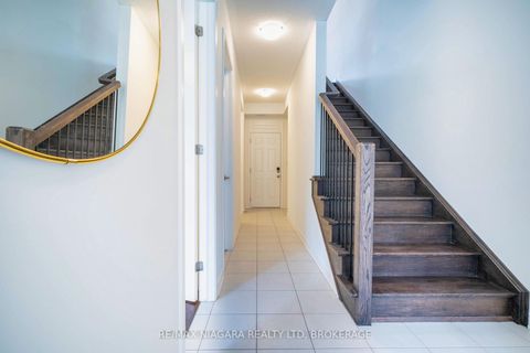 Photo 5 at 1369 Kobzar Drive, NW Northwest, Oakville