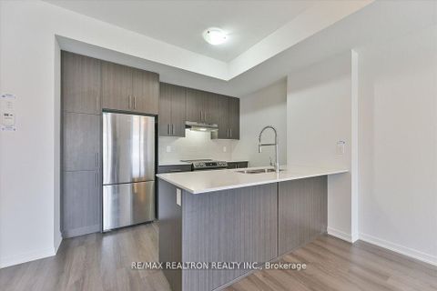 Photo 6 at 5 - 260 Twelfth Street, New Toronto, Toronto