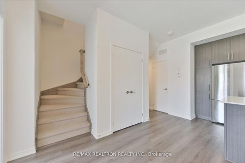 Photo 15 at 5 - 260 Twelfth Street, New Toronto, Toronto