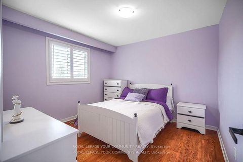 Photo 28 at 18 Terryellen Crescent, Markland Wood, Toronto
