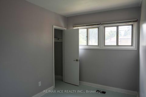 Photo 20 at 6 Seminole Avenue, Bendale, Toronto