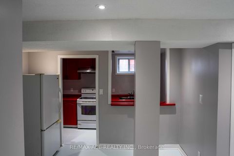 Photo 28 at 6 Seminole Avenue, Bendale, Toronto