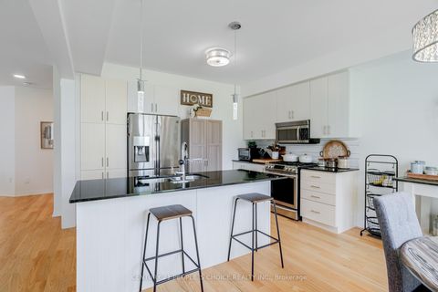 Photo 11 at 169 East Shore Drive, Bowmanville, Clarington