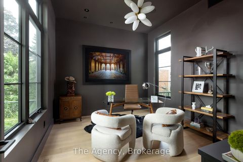 Photo 5 at 203 Weybourne Road, WO West, Oakville