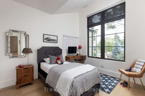 Photo 31 at 203 Weybourne Road, WO West, Oakville