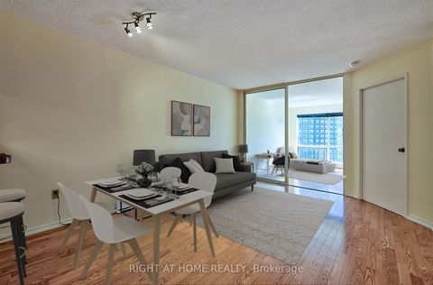 Photo 1 at 1110 - 1001 Bay Street, Bay Street Corridor, Toronto