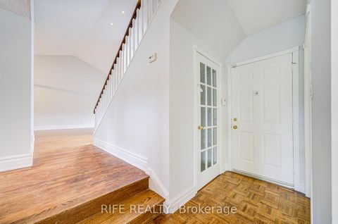 Photo 20 at 17 Bramble Drive, Don Mills, Toronto