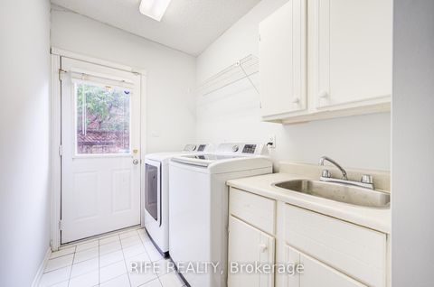 Photo 21 at 17 Bramble Drive, Don Mills, Toronto